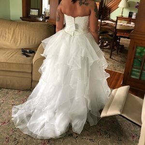 David’s bridal size 12 never altered. plans changed so my loss is your gain!